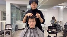 拯救男生M型发际线，剪成栗子头搭配钢夹烫，完美修饰大额头