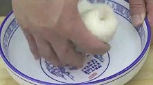 土生土长的发面大饼，吃起来那叫一个解馋，新手一看就会！