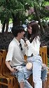 当女生看到喜欢的人时