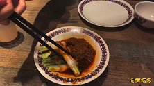 在广东吃干锅香辣虾，1斤香辣虾79元，酥脆可口的虾就是好吃