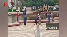 广西容县一男子因孩子弄丢50元钱 将孩子丢入水池并打骂