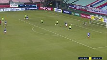 第73分钟横滨水手球员仲川辉人射门-绝佳机会打偏