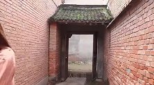 母亲去世，2个儿子置之不理，女儿一个人办完丧事后惊喜来了