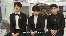 魏大勋获粉丝送奶制品“包包”眉眼难掩笑意很是喜欢