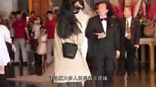林志玲发微博庆祝结婚，评论区两极分化严重，就连明星也站队了！