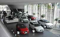 为何物价都在上涨，汽车却越卖越便宜？经销商无奈说出这几个原