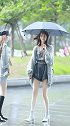 现在妹妹们都穿得很漂亮