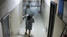 浙江台州：女子正在洗澡隔壁突然探出手机，色狼偷拍被行拘