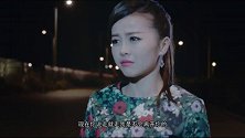 小伙路上偶遇一位大美女，本以为走了桃花运，没想到居然是个纸人