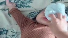 宝宝：别洗了，烦了都！