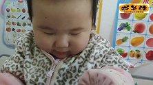 休想从宝宝嘴里听到妈这个字！一岁宝宝学叫爷爷萌化众人，可爱