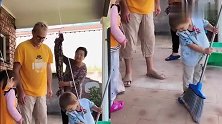 洋女婿带孩子扫地，丈母娘竟调侃长大当清洁工，洋女婿的反应亮了
