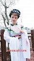 美女穿古装服演唱黄梅戏戏凤