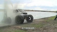 身陷沼泽咋办？牛人发明“黑科技”救援车，水陆两用还带轮胎更换