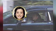 恋情曝光？郝蕾与神秘男子同返家中，双胞胎儿子和他相处融洽