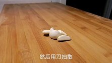苦瓜不苦有窍门，所有人第一步都做错了，学会这样做，给肉都不换