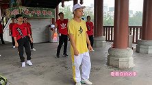 时尚动感32步广场舞，简单好看老少皆宜，一起跳起来吧