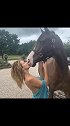 贝拉和她马儿blue，好温柔好舒服的样子爱了！