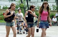 黑龙江这么多俄罗斯美女，都是做什么工作的？说出来你可能不信