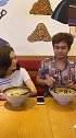 别以为我没看见，我正看着呢