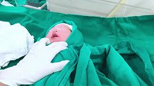 新生儿襁褓的正确包法：产房实拍护士包裹全过程，妈妈赶紧学会