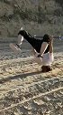 白衣少女闪亮登场！功夫太厉害了