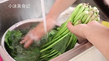 多吃菠菜补铁补钙，教你一种新做法，真香