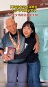 近日，河北石家庄网友小高领台湾女友回家时，92岁的爷爷展示了他的奖章河北高小弱&台湾潘大力