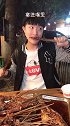 只卖荤菜，称霸弹子石的网红烧烤，凭什么这么任性
