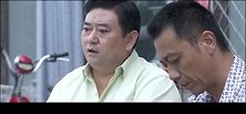 老板想了个办法，故意把钱藏在了饮料里