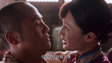 美女见小伙年轻力壮，故意摔倒在他怀里