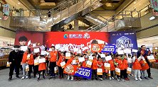 仅用3.47秒复原魔方！他到底是怎么做到的？