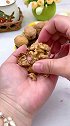爱吃核桃坚果的，家里一定要备上这个开核器，大小坚果都能开，好用！