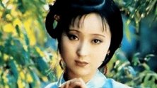 她是最经典林黛玉，因患病与丈夫双双出家，去世后丈夫还俗再婚