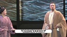 朱媛媛去世近一年后，辛柏青复工首演《苏堤春晓》，谢幕时满眼含泪