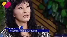 不老女神刘晓庆泳池内现原形，早这样做谁还敢说你整容呀