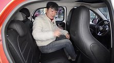 不配叫“奔驰”，Smart就是辆进口“老年代步车”