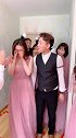 这个伴郎有点坏啊，这叫伴娘怎么办结婚