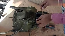 废品雅马哈两冲程摩托车发动机，经过牛人翻新后，让人很羡慕！