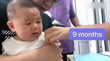 9个月的宝宝打针本想拍下大哭的样子，没想到竟然啥都没发生
