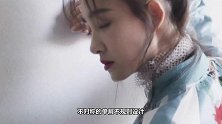 王丽坤连体裤穿出霸气女王范，野生眉太吸睛，气场秒变一米八
