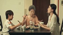 为什么现在姥姥姥爷，成了带娃“主力军”？原因真的很现实