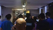 贵州贵阳：惊魂！酒店电梯突然往下掉，17人被困3个小时