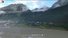 如果说上天，把蓝天白云给了西藏，那一定把最蓝的水给了然乌湖