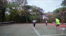 谢娜打网球有多厉害和李娜对打还能赢球，魏大勋都不淡定了