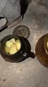 又吃到外婆家柴火灶里煨的土豆烧肉，一切都是小时候的模样！