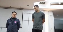 再见！AK27！重庆两江竞技视频宣布队长卡尔德克转会深足