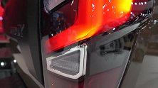2020年日产Titan 4x豪华版 外观和内饰绕车介绍