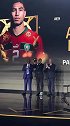 阿什拉夫瘸着腿上台领取非洲足球先生奖项