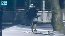 要减肥了？徐峥晚饭后街头暴走 还骑了5公里单车